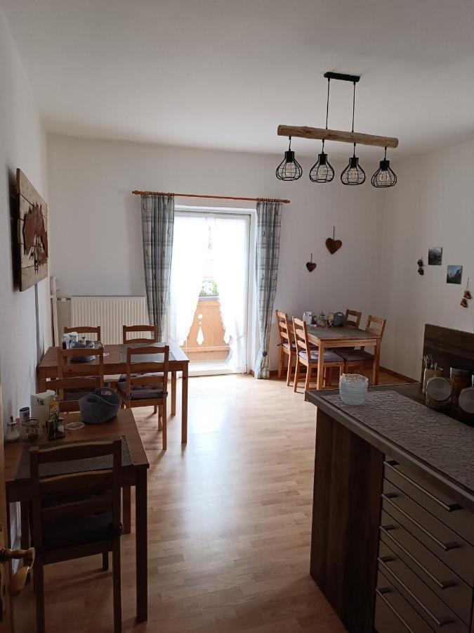 Gaestehaus Ferienglueck 格赖瑙 外观 照片