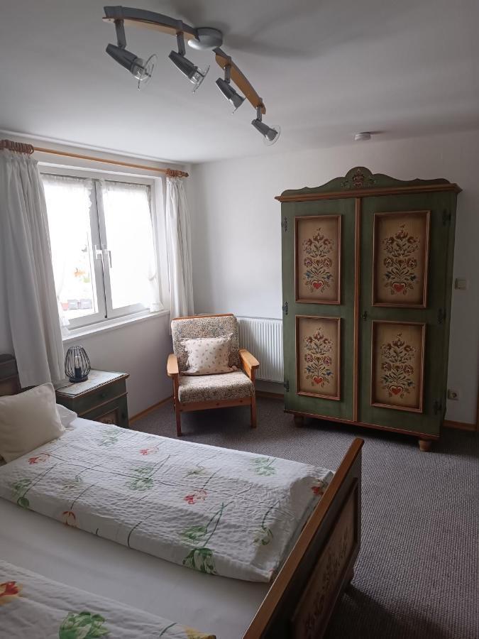 Gaestehaus Ferienglueck 格赖瑙 外观 照片